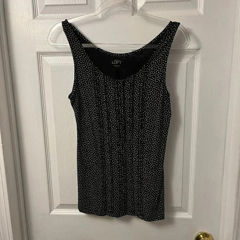 Women’s Ann Taylor Loft Top Size Medium